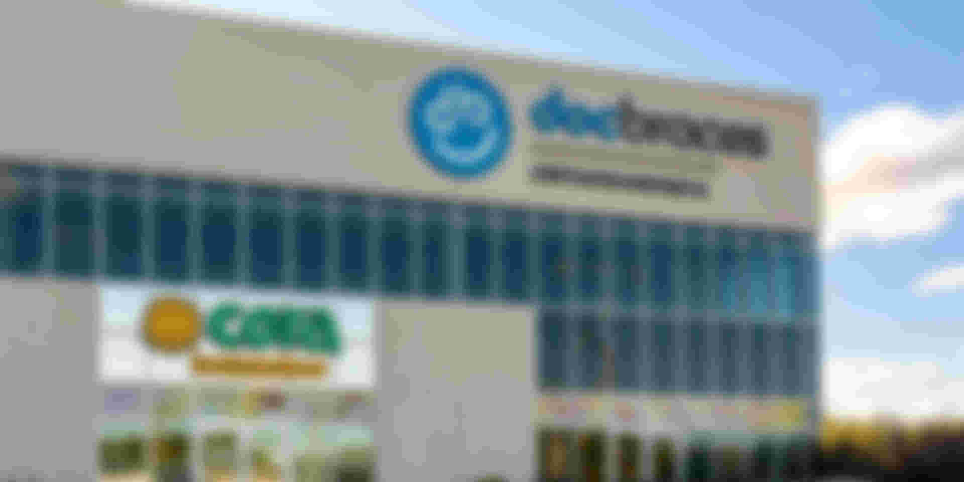Exterior of 500 Mapleton Road